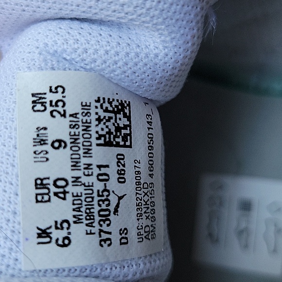 Puma White Tennis Shoes - Picture 6 of 6